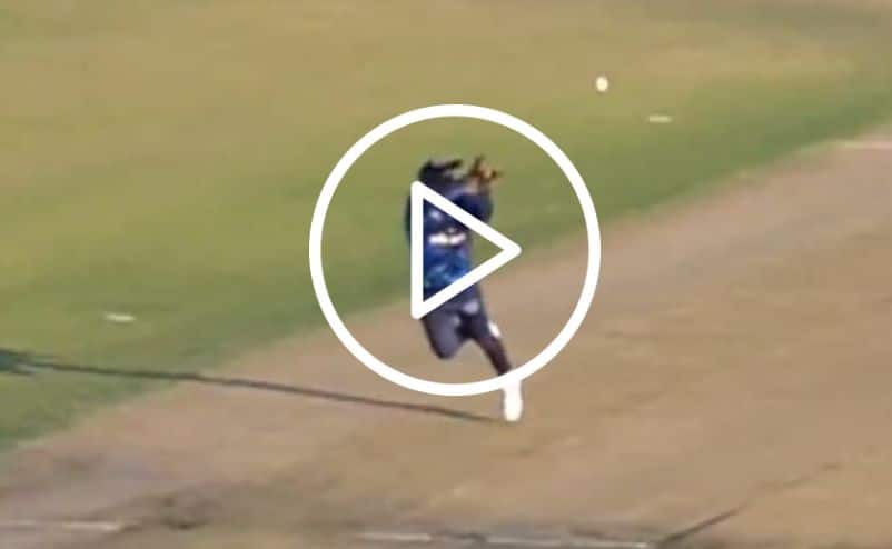 [WATCH] Unbelievable! Innocent Kaia's Stunning Airborne Catch in Zim Afro T10 League